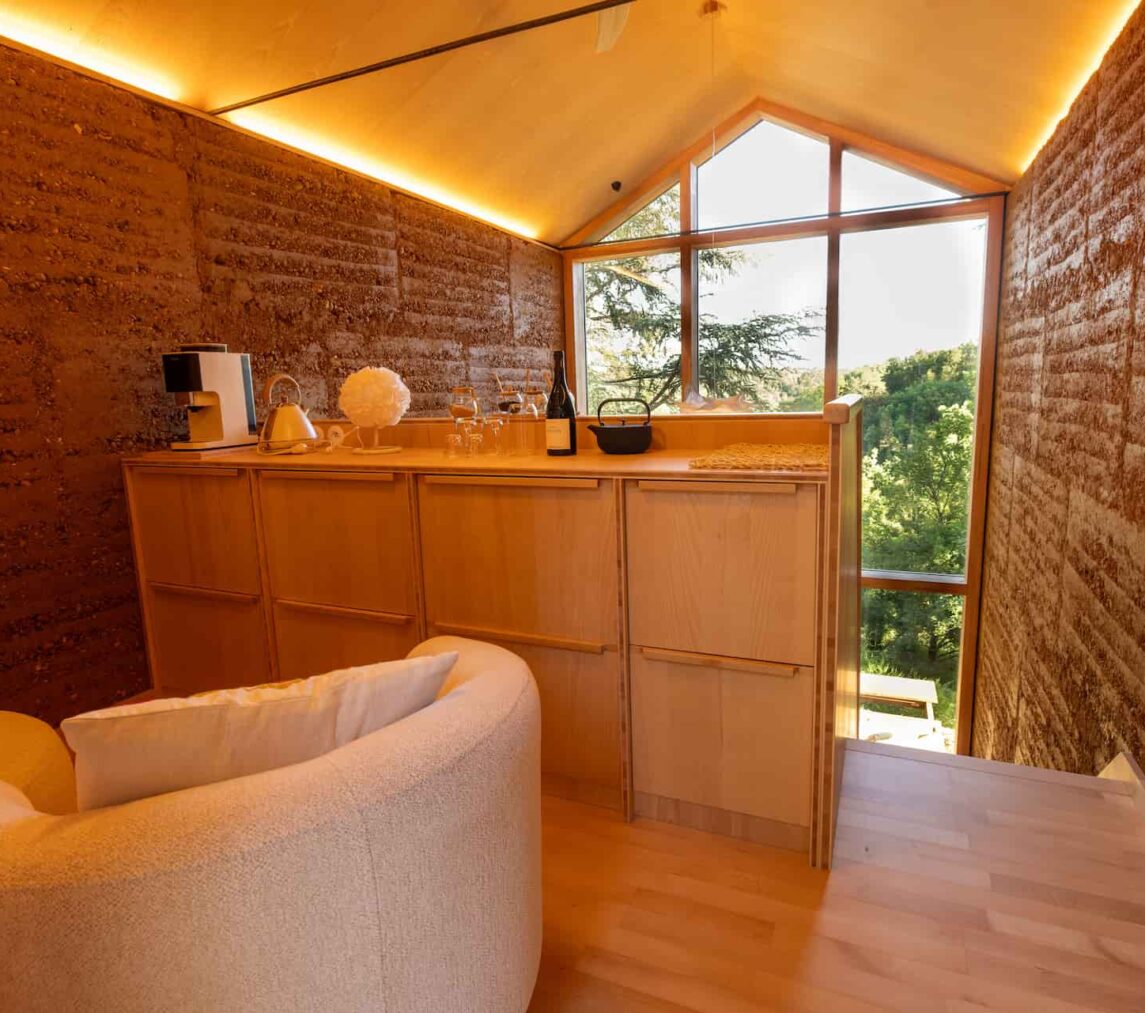 AIR Salon
